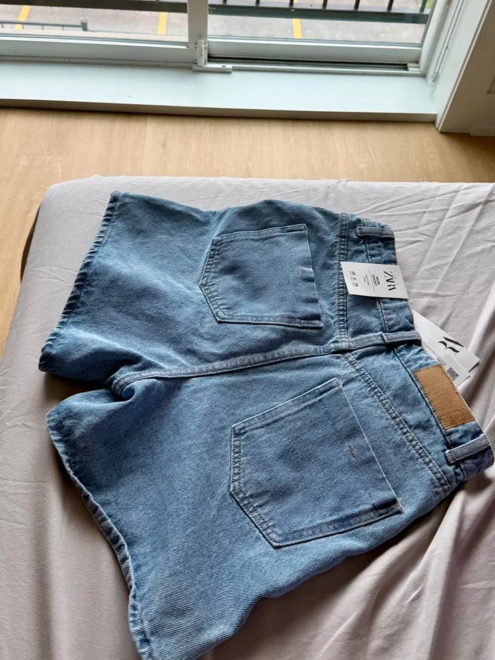 Womens Light Blue Denim Jean shorts -mom Fit